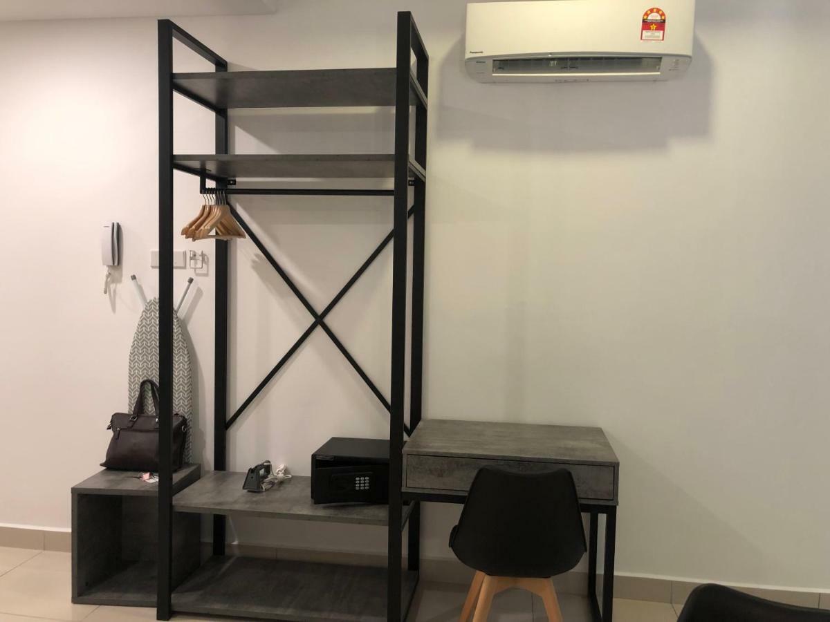 Vivo Suites By Subhome Kuala Lumpur Bagian luar foto