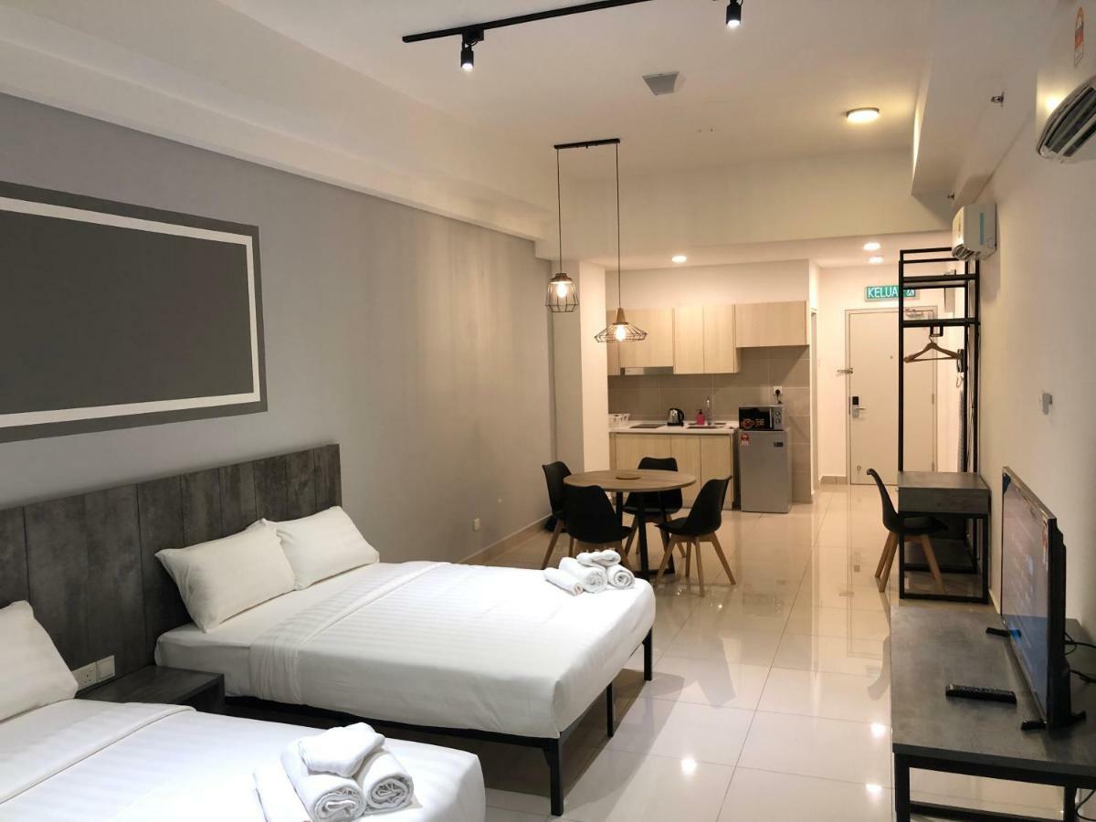 Vivo Suites By Subhome Kuala Lumpur Bagian luar foto